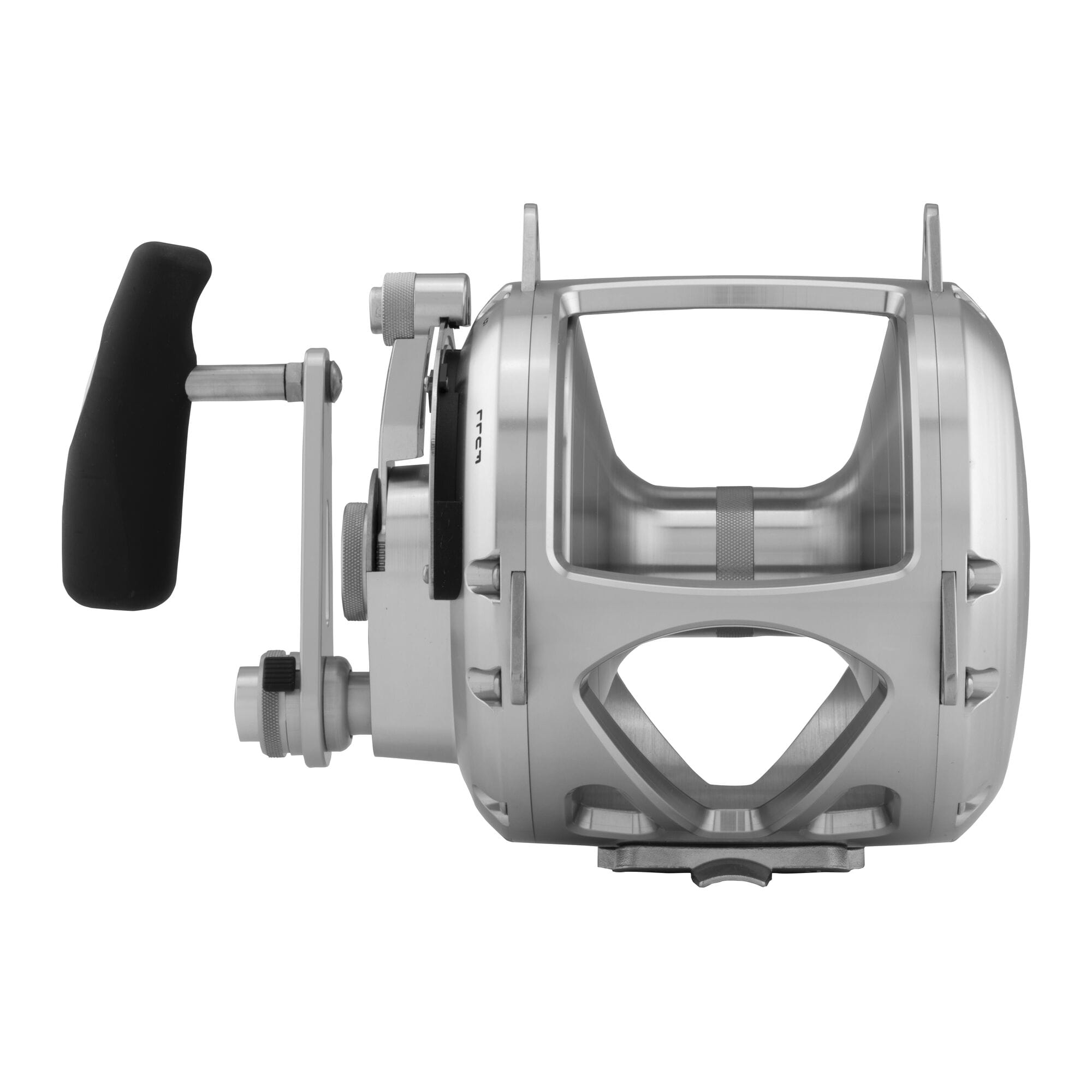 International? VIS Two-Speed Conventional Reel - Image 18