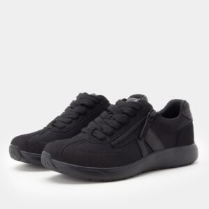 Eazeer Midnight Shoe
