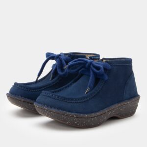Fae Navy Boot