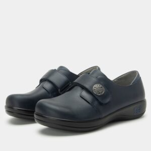 Joleen Oiled Navy Shoe