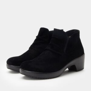Melina Black Boot