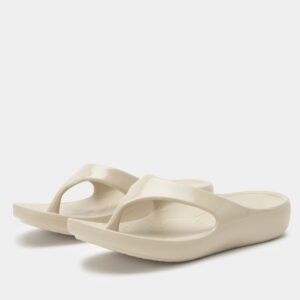 Ode Sand Gloss Sandal