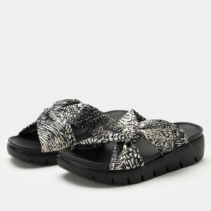 Rylie Birds Of A Feather Sandal